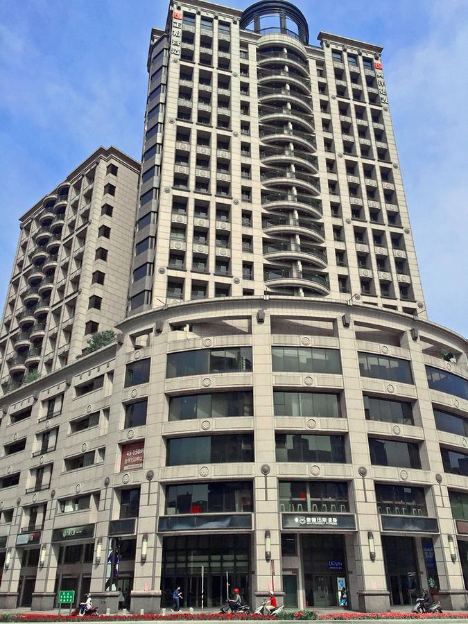 晶城青年旅館 4F ไทเป ภายนอก รูปภาพ